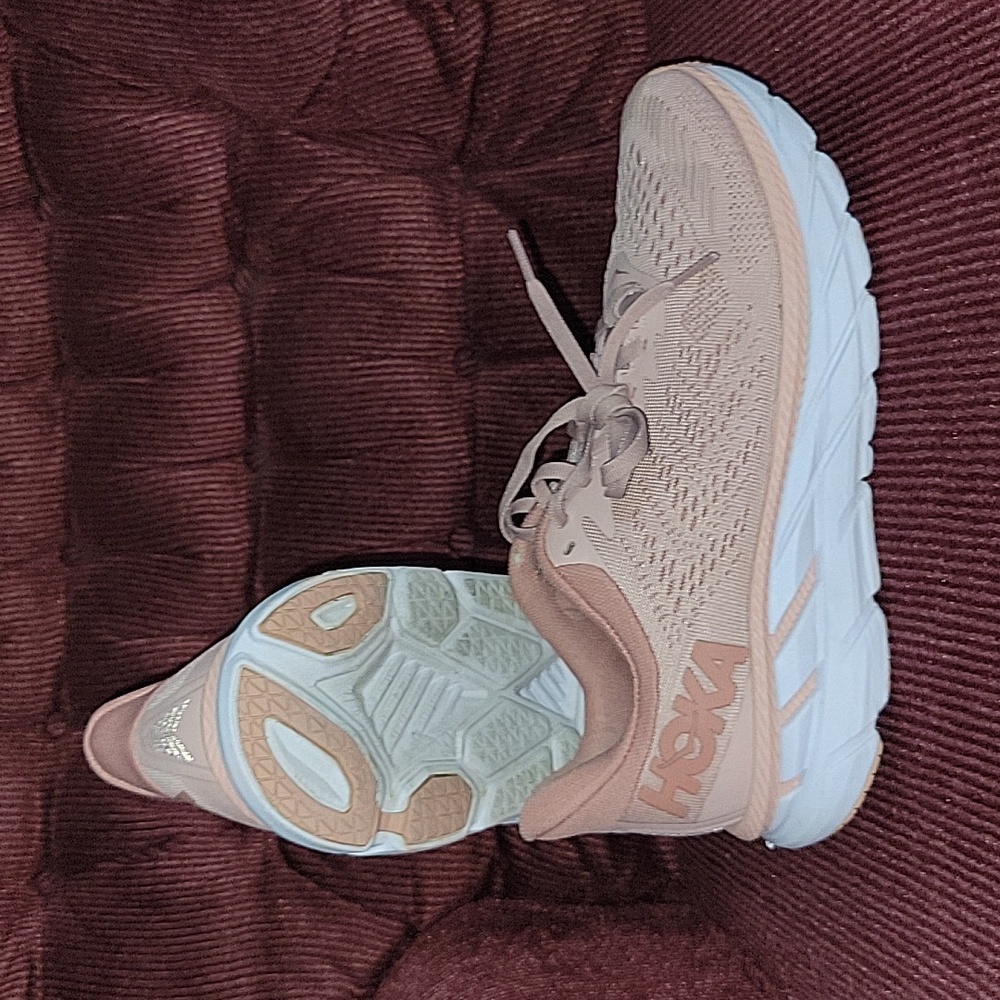 Hoka Clifton 7 Womens Size  8